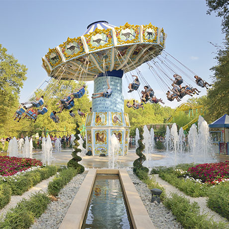 Les chaises volantes au parc d'attraction Le PAL